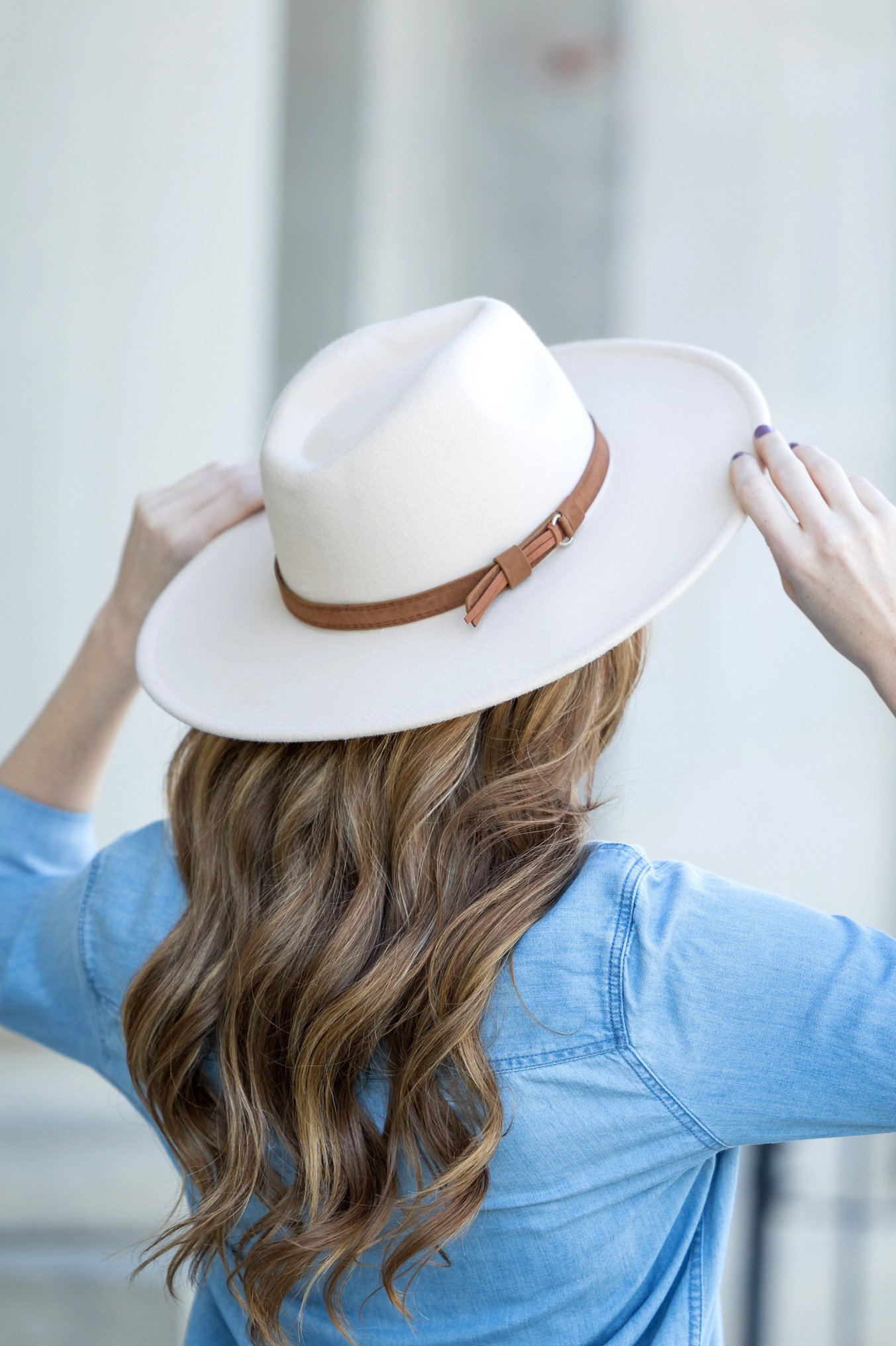 Adjustable Wide Brim Panama hat